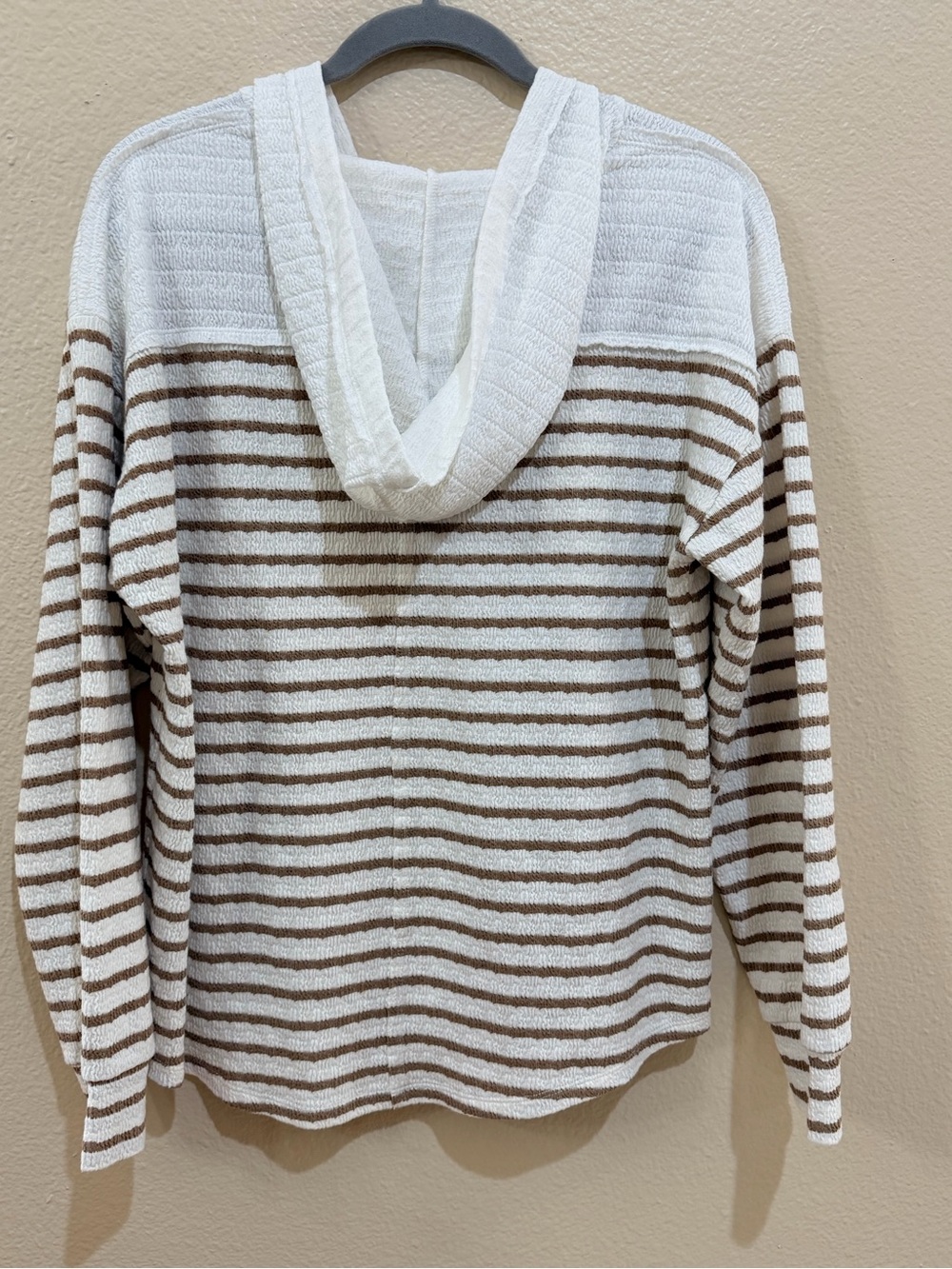 CATO Striped Hooded Henley Textured Top M EUC - Picture 3 of 9